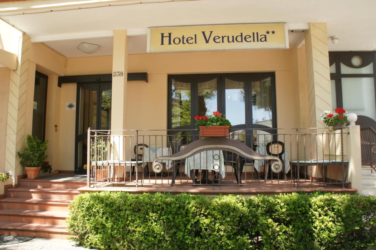 Hotel Verudella Rimini Luaran gambar