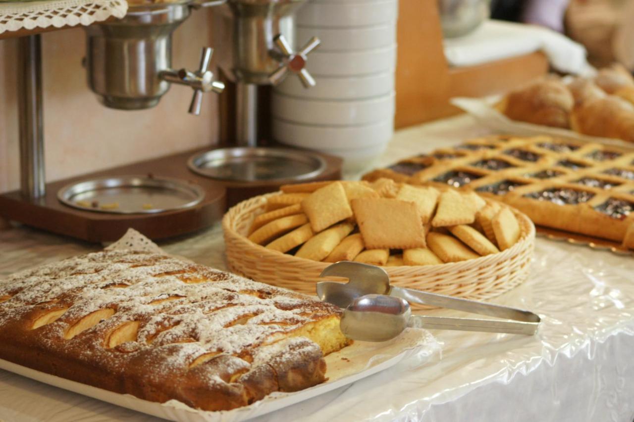 Hotel Verudella Rimini Luaran gambar